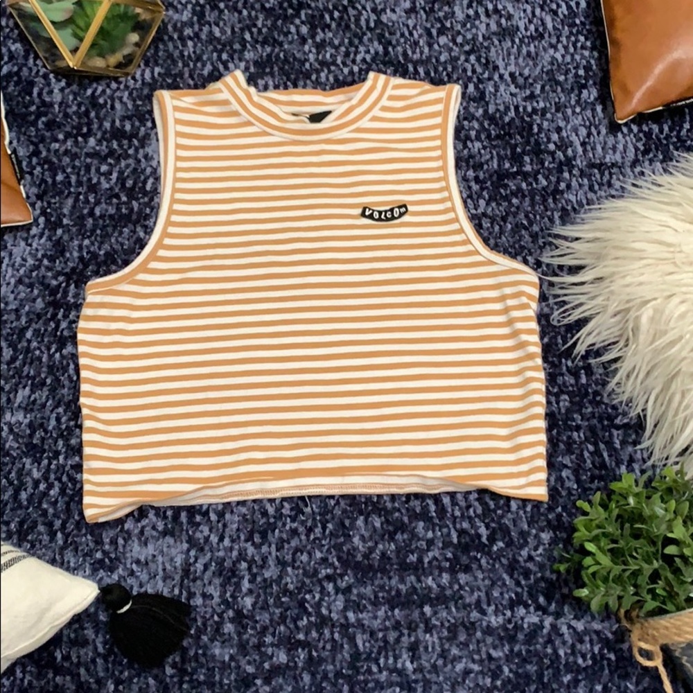 Volcom XS tank top